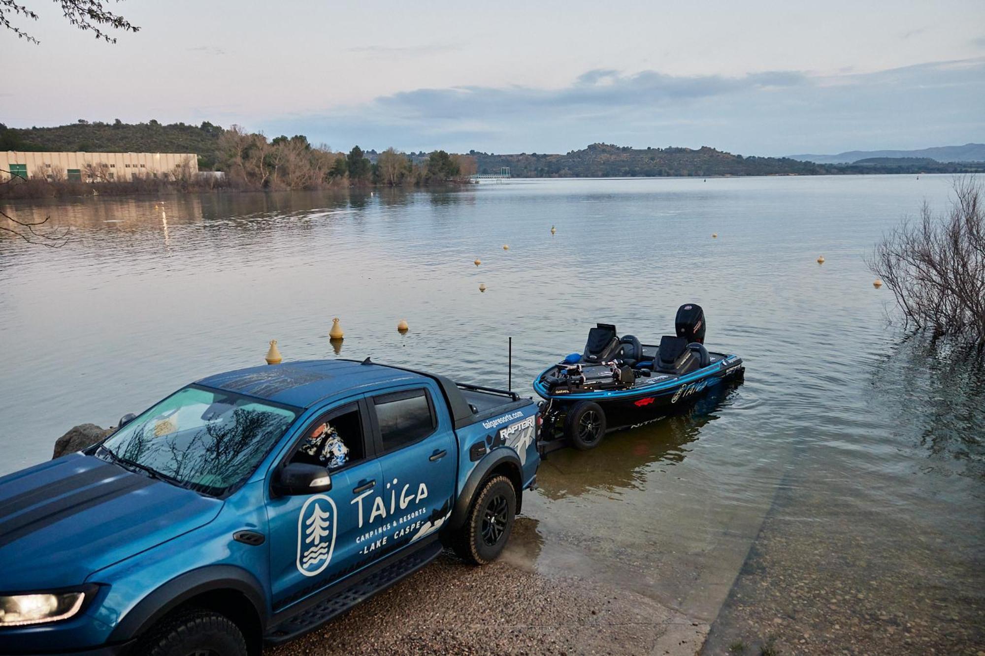 Taiga Lake カスペ エクステリア 写真
